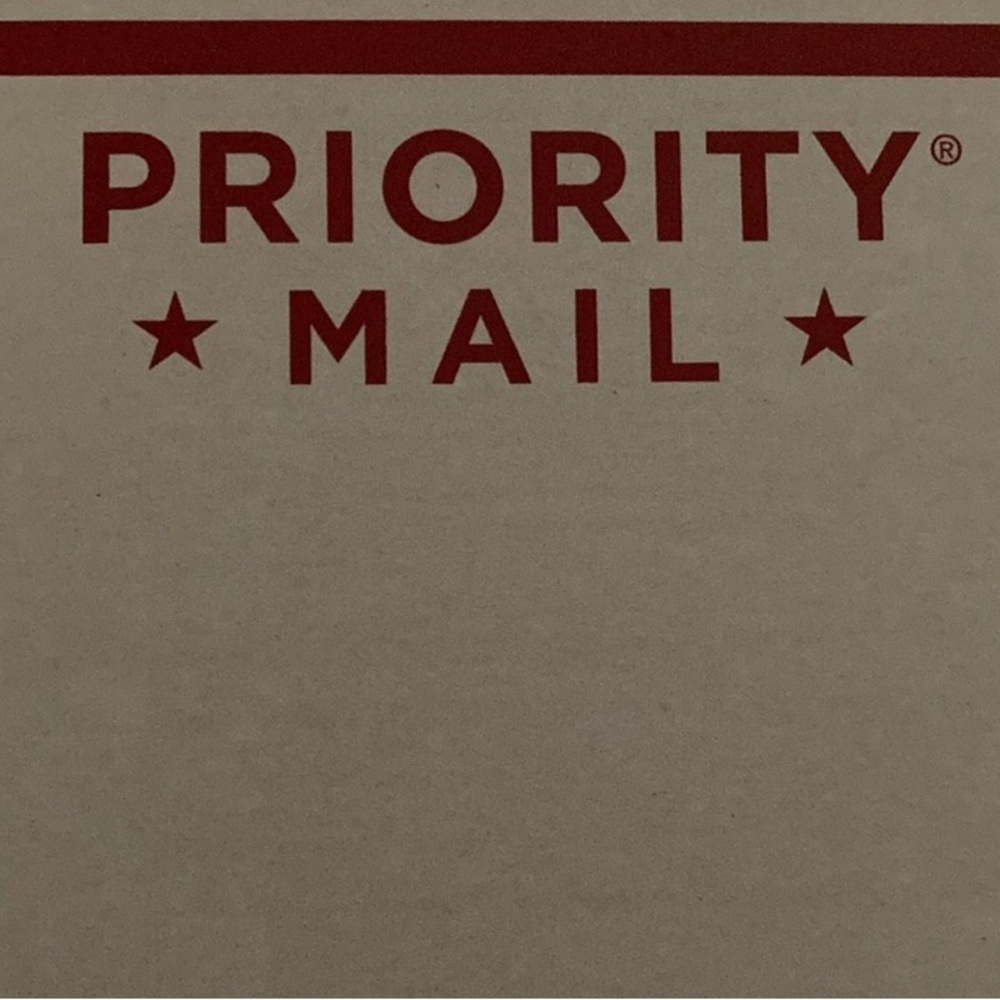 Kids mystery box of 10 items